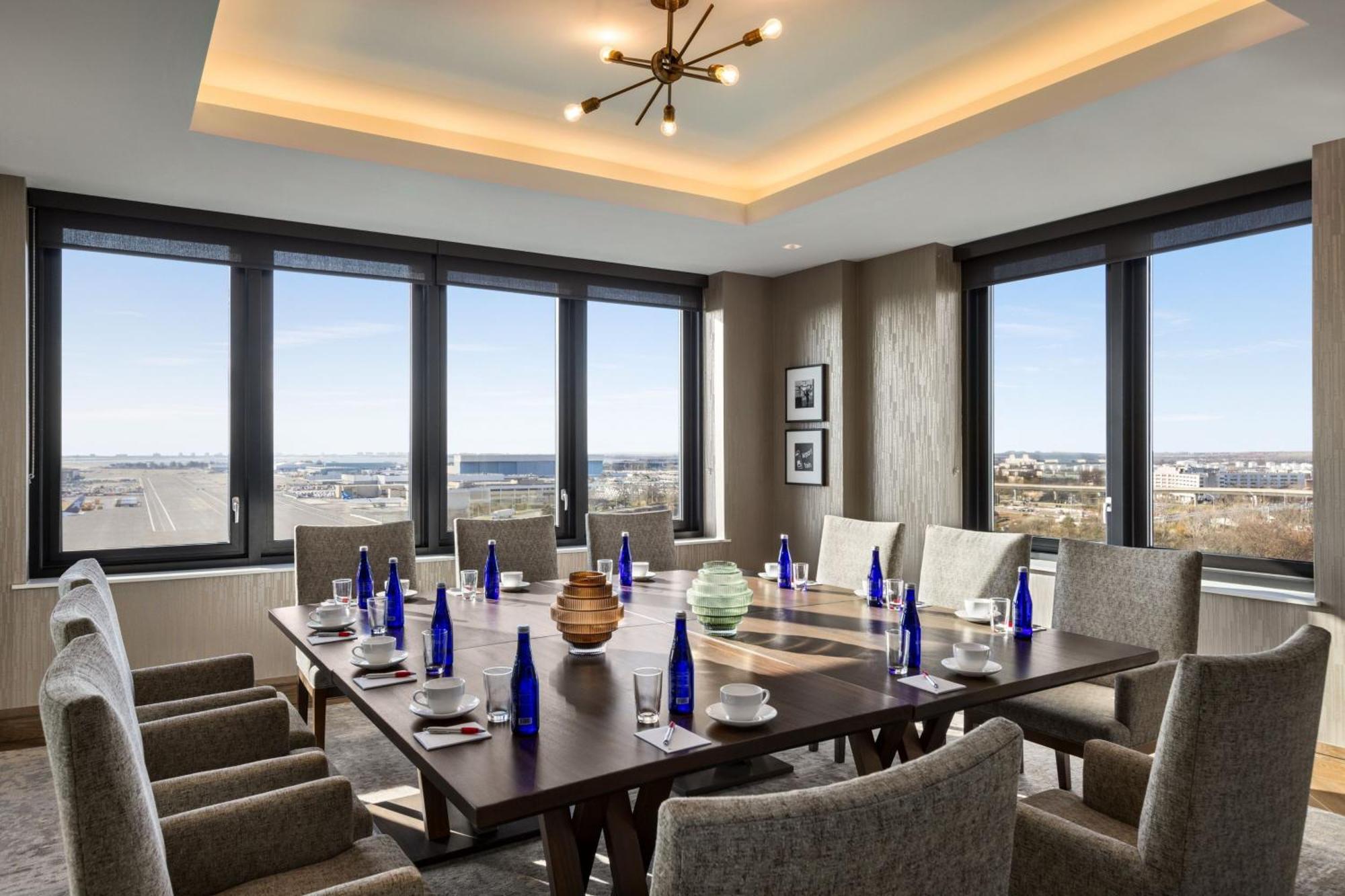Marriott New York Jfk Airport Hotell Eksteriør bilde